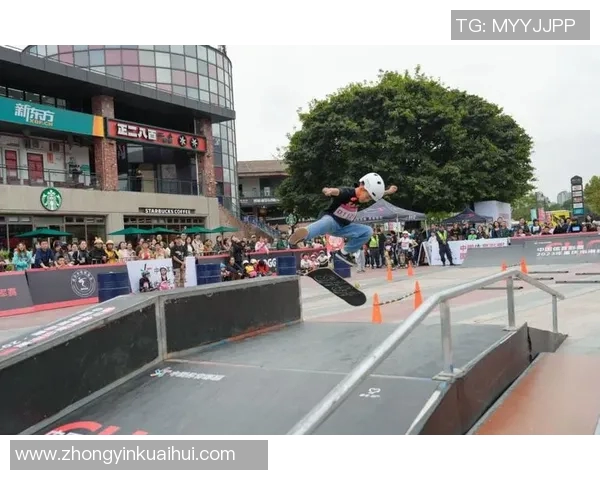 重庆攀岩队在世界滑板锦标赛中的崛起与突破之路全景回顾